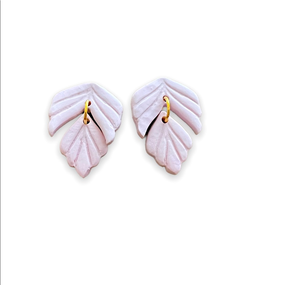 ❤️Host pick❤️Leaf clay earrings